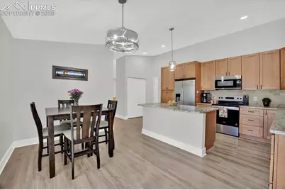 610 E San Gabriel Place, Colorado Springs, CO 80906 - Photo 7