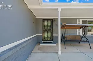 1112 Auburn Dr, Colorado Springs, CO 80909 - Photo 5