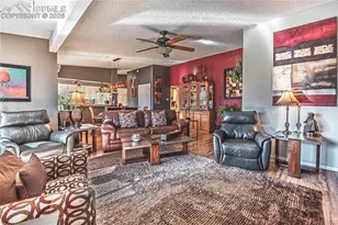 1126 Fontmore Rd, Colorado Springs, CO 80904 - Photo 9