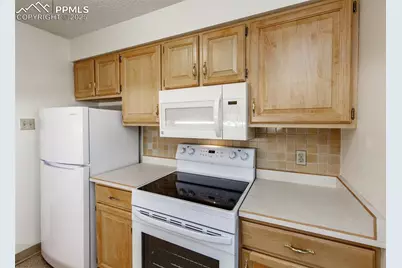 411 Lakewood Circle #A706, Colorado Springs, CO 80910 - Photo 7