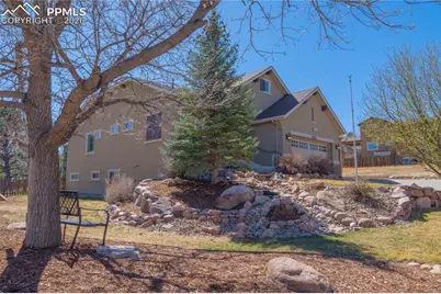 2215 Yankton Place, Colorado Springs, CO 80919 - Photo 3