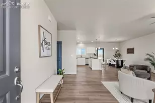 995 E Kirkwood Dr, Pueblo, CO 81007 - Photo 3