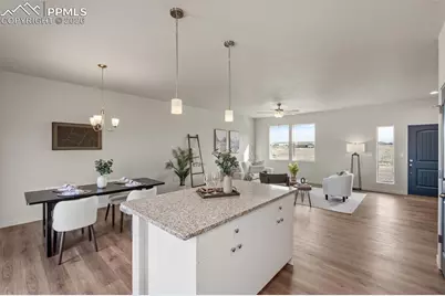 995 E Kirkwood Drive, Pueblo, CO 81007 - Photo 17
