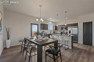 995 E Kirkwood Dr, Pueblo, CO 81007 - Photo 7