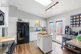 625 Allegheny Dr, Colorado Springs, CO 80919 - Photo 9
