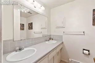 1512 E Monument St, Colorado Springs, CO 80909 - Photo 15
