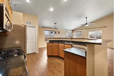 12432 Mount Bross Place, Peyton, CO 80831 - Photo 7