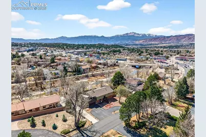 1871 Brookwood Drive, Colorado Springs, CO 80918 - Photo 47