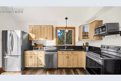 104 Mt Elbert Drive, Florissant, CO 80816 - Photo 11