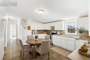 1621 Carltonia St, Pueblo, CO 81006 - Photo 15