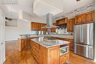 449 S Siesta Ln, Pueblo, CO 81007 - Photo 15