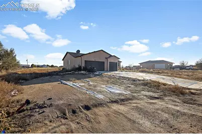 946 E Walden Drive, Pueblo West, CO 81007 - Photo 3