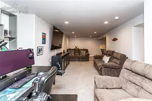 1123 Westmoreland Rd, Colorado Springs, CO 80907 - Photo 33