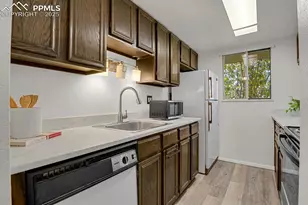 1006 Fontmore Rd, Colorado Springs, CO 80904 - Photo 11