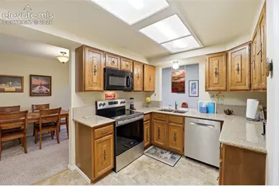 2087 Sussex Lane, Colorado Springs, CO 80909 - Photo 3