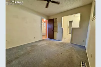 1805 Couch Place, Colorado Springs, CO 80911 - Photo 17