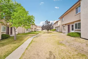 3027 Starlight Cir, Colorado Springs, CO 80916 - Photo 35
