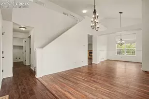 982 Legend Oak Dr, Fountain, CO 80817 - Photo 3