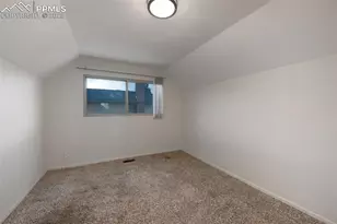 2184 Whitewood Dr, Colorado Springs, CO 80910 - Photo 9