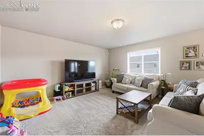 6867 Oak Vine Court, Colorado Springs, CO 80908 - Photo 7