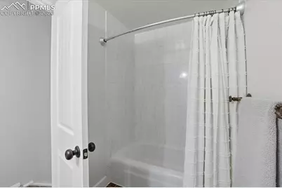 2918 Flintridge Square, Colorado Springs, CO 80918 - Photo 29