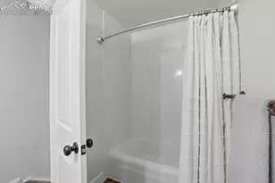 2918 Flintridge Square, Colorado Springs, CO 80918 - Photo 29