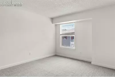 4338 Hunting Meadows Circle, Colorado Springs, CO 80916 - Photo 15