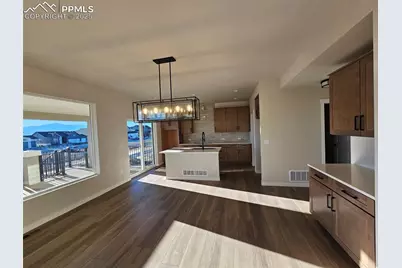 8748 San Diego Way, Colorado Springs, CO 80908 - Photo 5