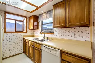 2385 Stepping Stones Way, Colorado Springs, CO 80904 - Photo 15