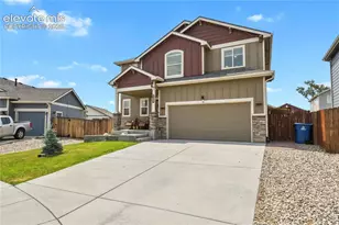 6832 Galpin Dr, Colorado Springs, CO 80925 - Photo 3