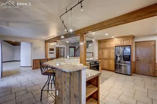 202 Rockledge Ct, Manitou Springs, CO 80829 - Photo 17