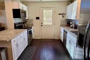 61 Stripling Ln, Divide, CO 80814 - Photo 11