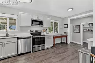3905 Colony Hills Cir, Colorado Springs, CO 80916 - Photo 7