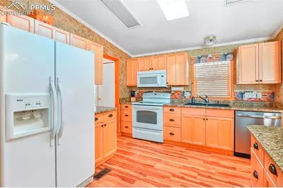 271 Circle Drive, Florissant, CO 80816 - Photo 19