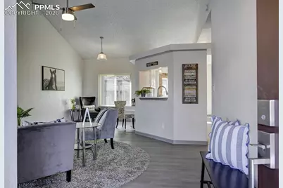 6075 Breeze Court, Colorado Springs, CO 80918 - Photo 5