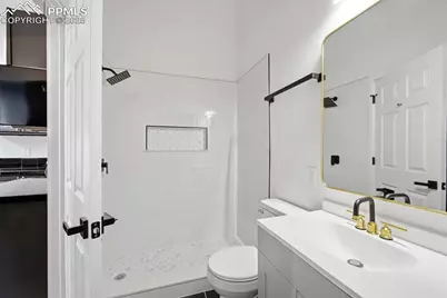 907 S Cascade Avenue, Colorado Springs, CO 80903 - Photo 15