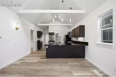 907 S Cascade Avenue, Colorado Springs, CO 80903 - Photo 11