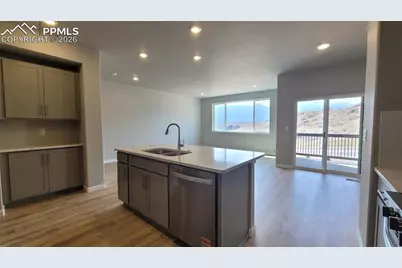 712 Belleza View, Colorado Springs, CO 80907 - Photo 9