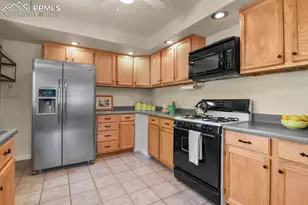 1003 N Institute St, Colorado Springs, CO 80903 - Photo 13