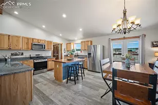 186 Empire Rd, Florissant, CO 80816 - Photo 15