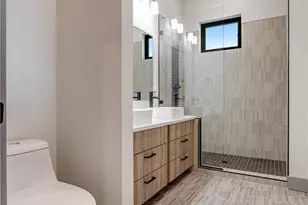 2260 Glenn St, Colorado Springs, CO 80904 - Photo 29