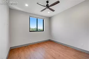 2260 Glenn St, Colorado Springs, CO 80904 - Photo 27