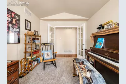 982 W Caliente Drive, Pueblo, CO 81007 - Photo 23