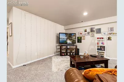 982 W Caliente Drive, Pueblo, CO 81007 - Photo 27