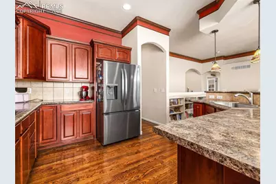 982 W Caliente Drive, Pueblo, CO 81007 - Photo 9