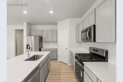 11363 Saugeye Street, Colorado Springs, CO 80925 - Photo 7