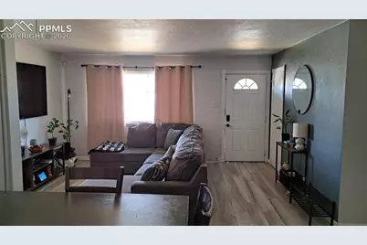 33 Wasatch Drive, Pueblo, CO 81005 - Photo 7