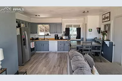33 Wasatch Drive, Pueblo, CO 81005 - Photo 5