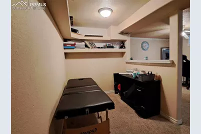 33 Wasatch Drive, Pueblo, CO 81005 - Photo 17