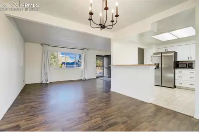 7240 Sullivan Circle, Colorado Springs, CO 80911 - Photo 9